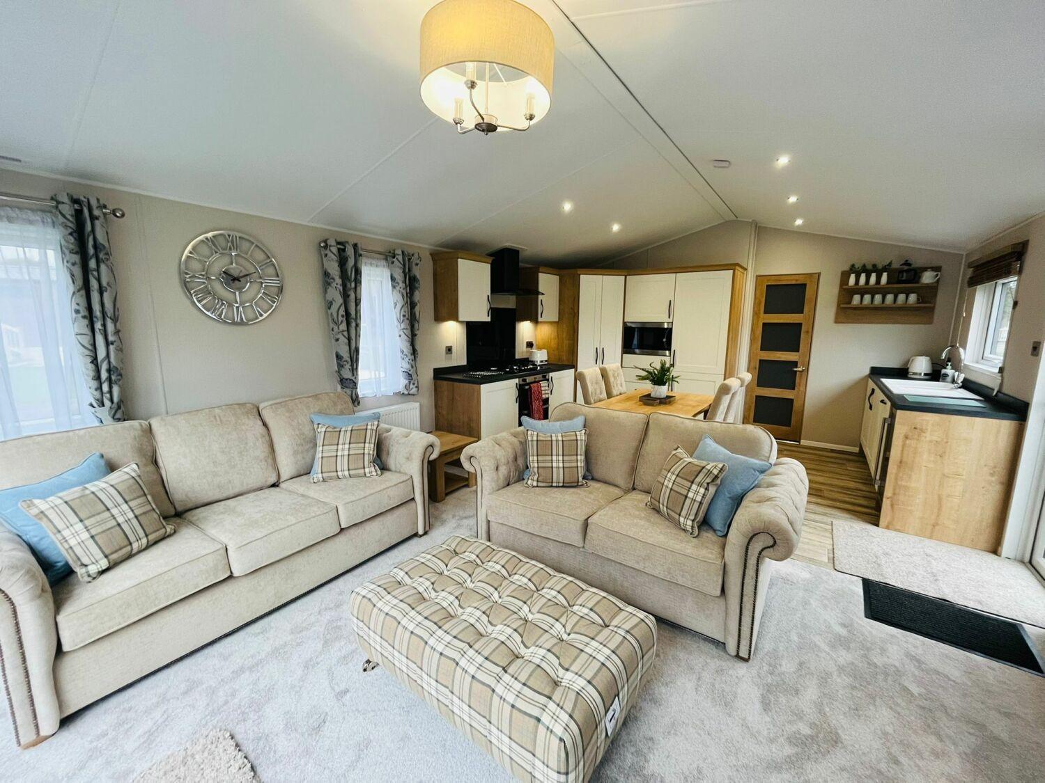 Country Cabin With Hot Tub York Exteriér fotografie